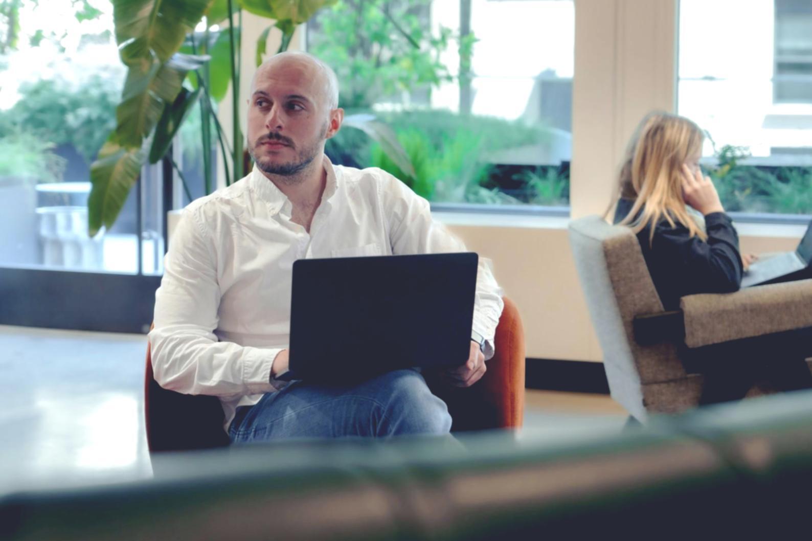 Tableau de bord d'indicateurs financiers et ratios d'entreprise